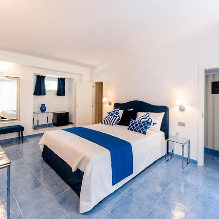 Beb Palazzo Mancini Bed & Breakfast มินอริ ภายนอก รูปภาพ