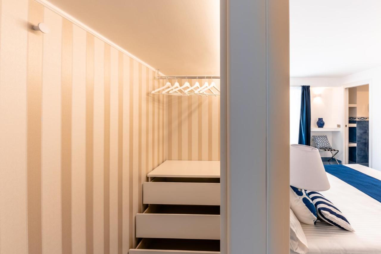 Beb Palazzo Mancini Bed & Breakfast มินอริ ภายนอก รูปภาพ