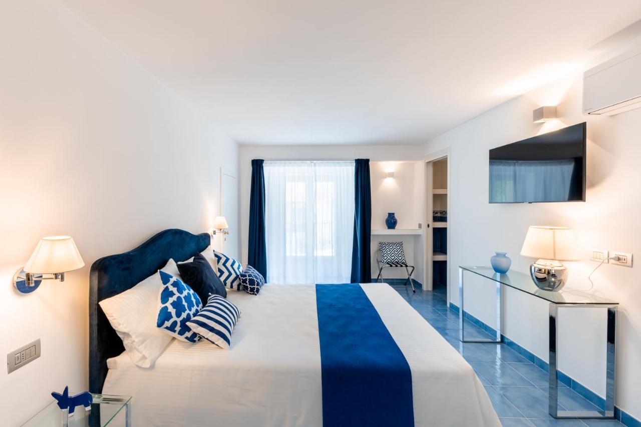 Beb Palazzo Mancini Bed & Breakfast มินอริ ภายนอก รูปภาพ