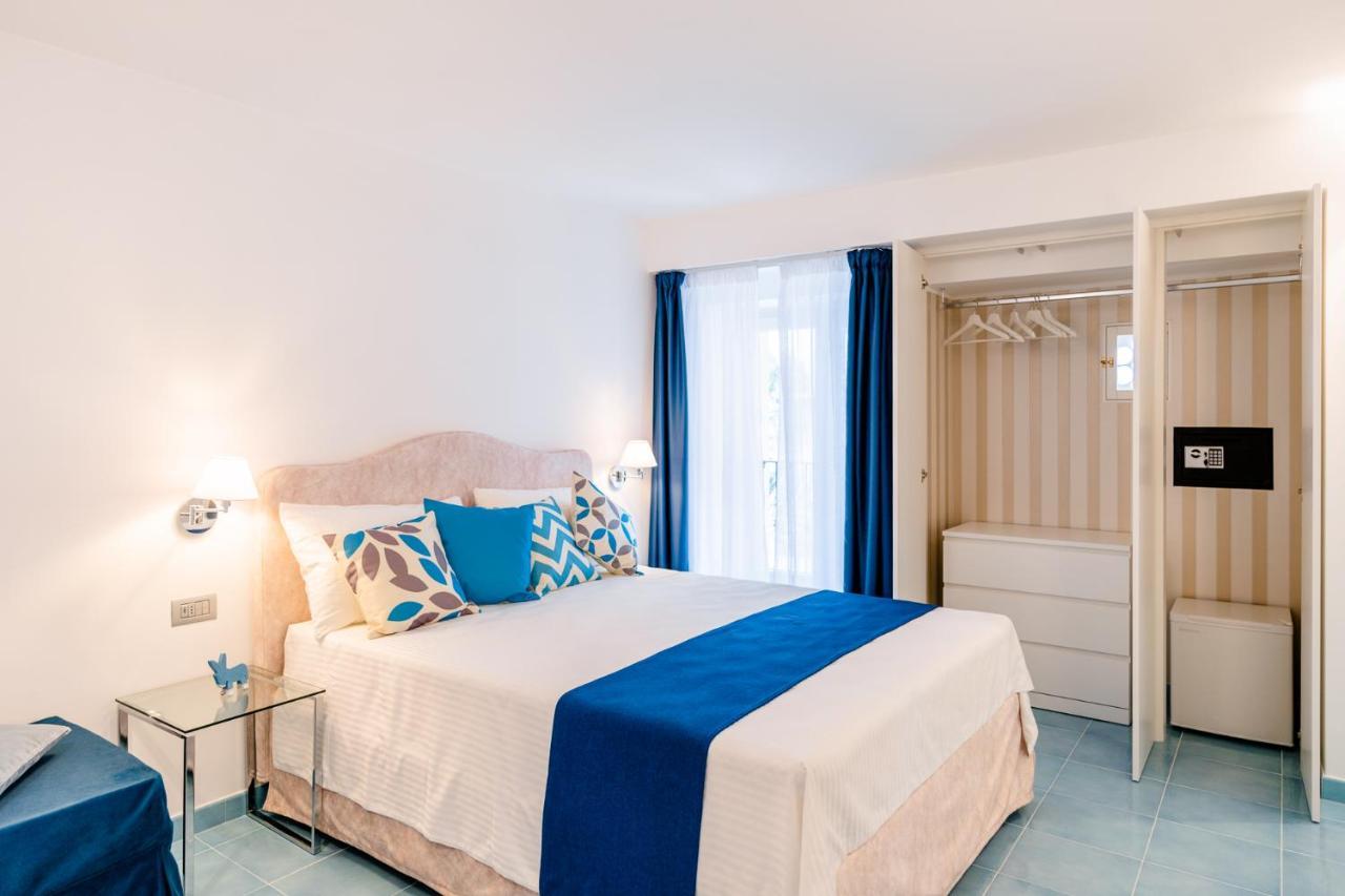 Beb Palazzo Mancini Bed & Breakfast มินอริ ภายนอก รูปภาพ