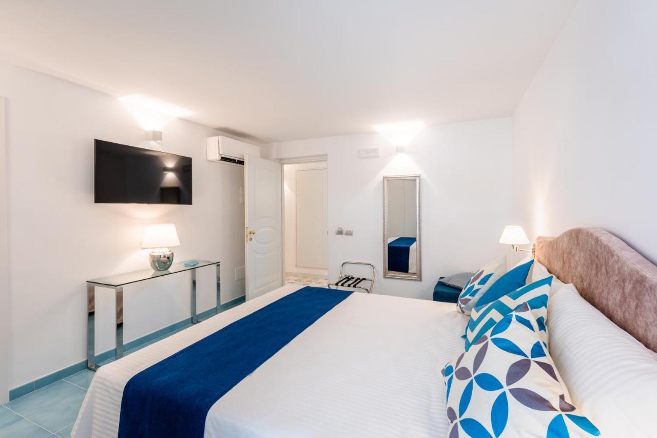 Beb Palazzo Mancini Bed & Breakfast มินอริ ภายนอก รูปภาพ