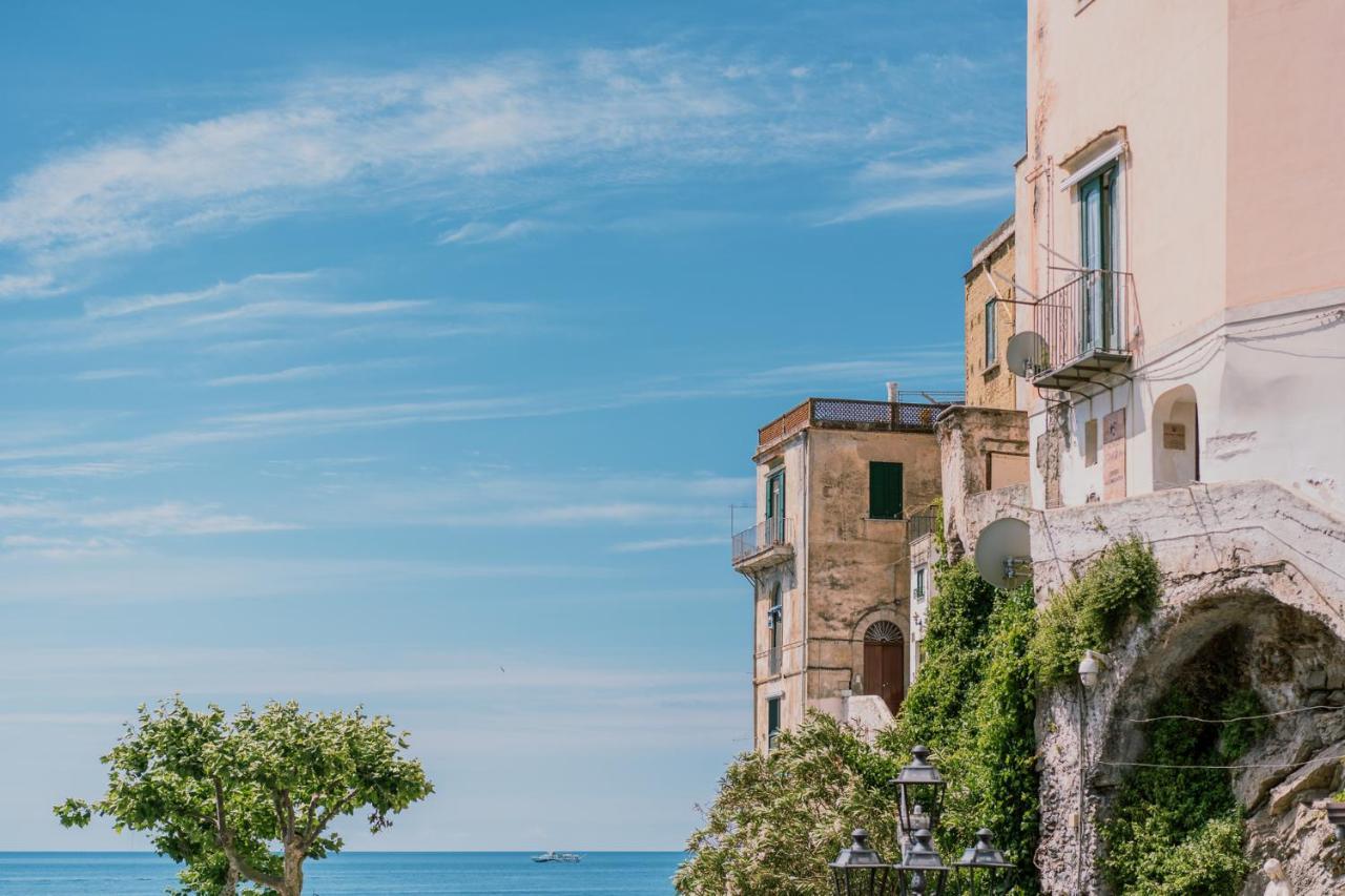 Beb Palazzo Mancini Bed & Breakfast มินอริ ภายนอก รูปภาพ