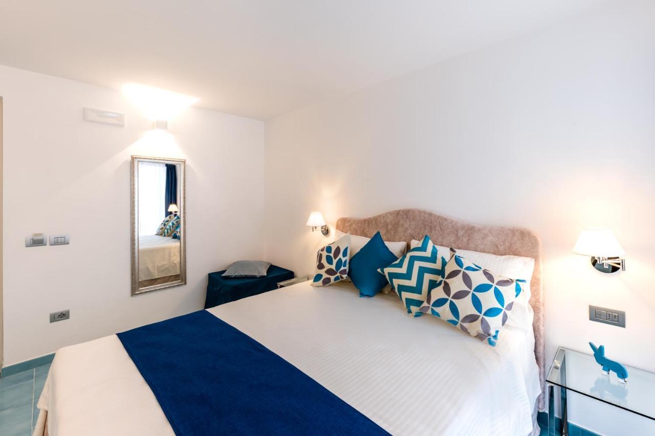 Beb Palazzo Mancini Bed & Breakfast มินอริ ภายนอก รูปภาพ